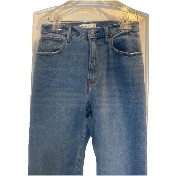 Abercrombie & Fitch Womens Ultra High Rise Ankle Straight Curve Love Jeans 27/4S - Picture 2 of 11